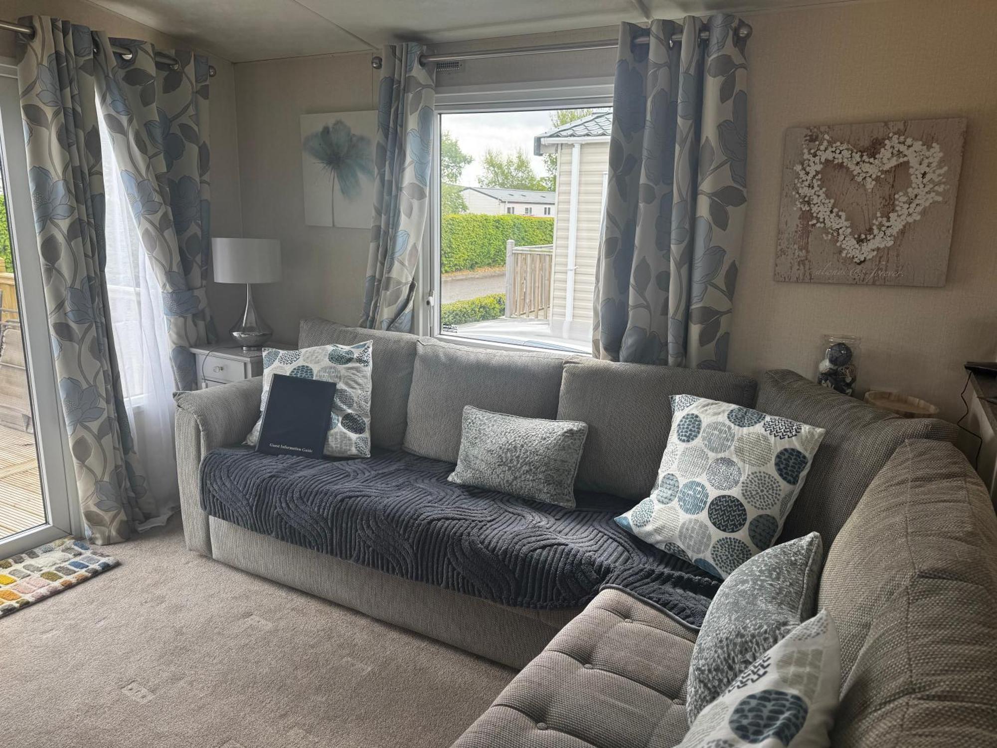 Plot 42 Hesket Caravan Park 4 Pm Check Early Check In Upon Request No Commercial Vans Allowed Carlisle (Cumbria) Exterior foto